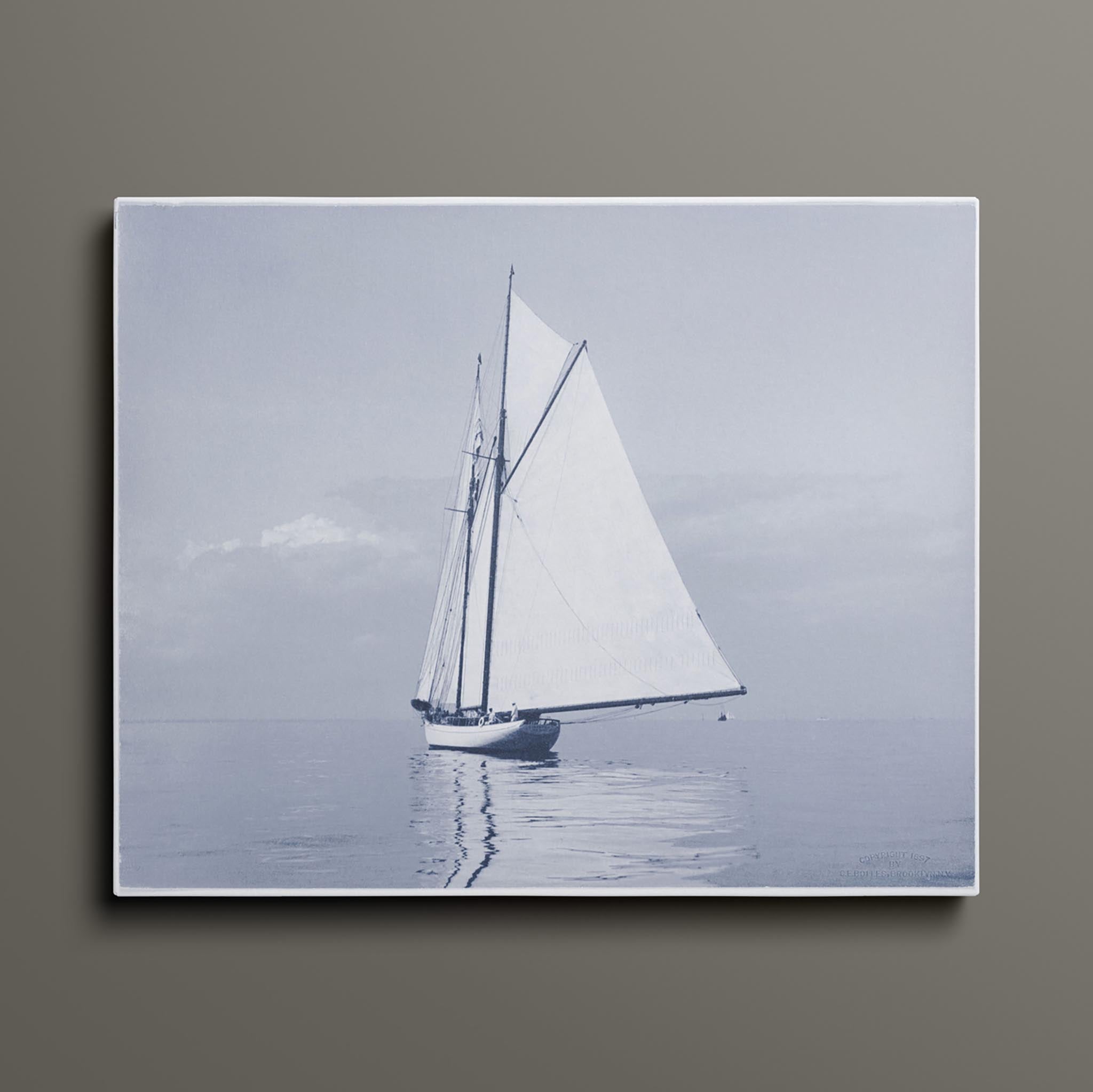 Vintage-photo-sailboat